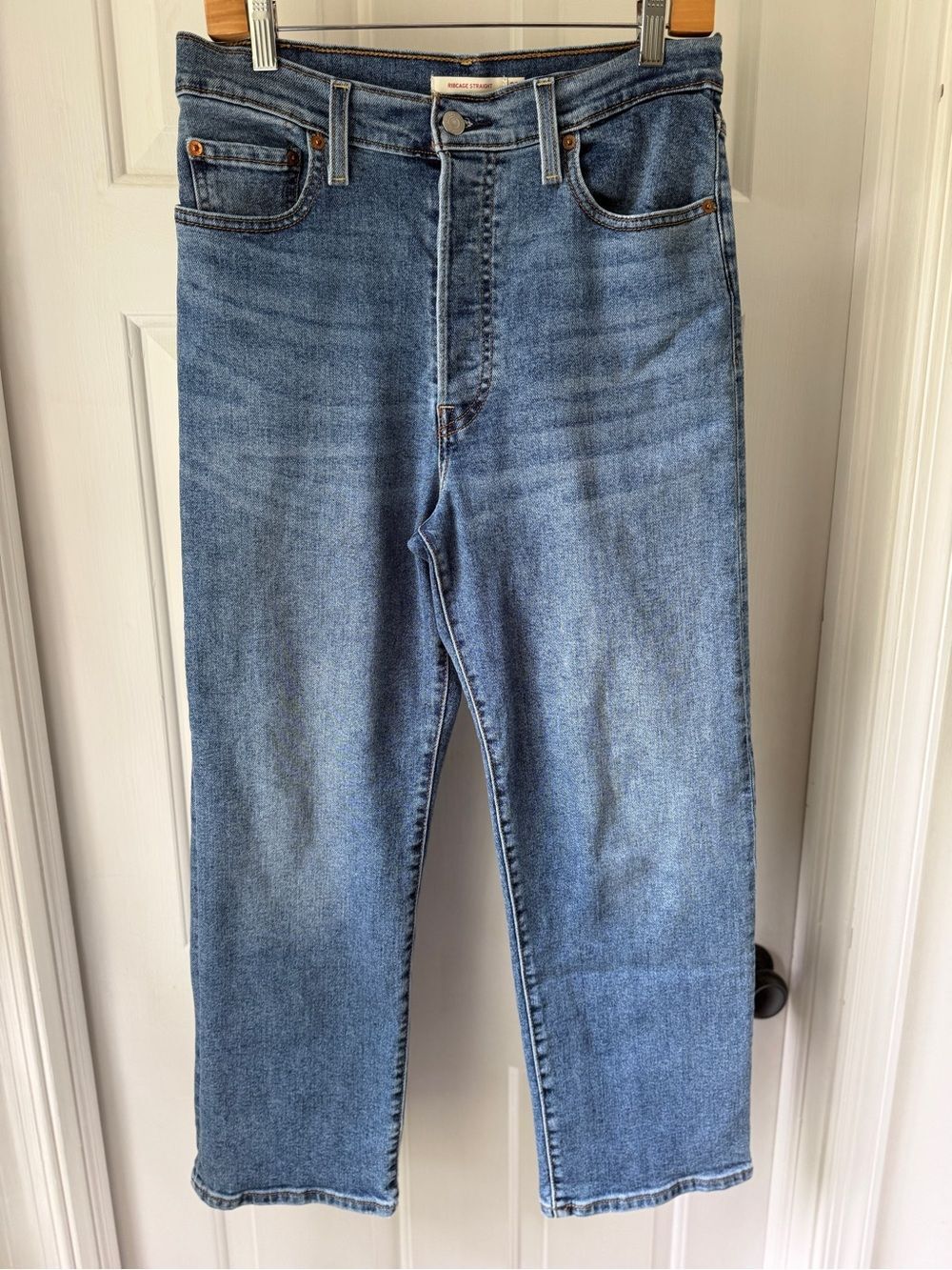 LEVIS Ribcage Straight Full Length Denim Jean Classic Button Fly 29x27